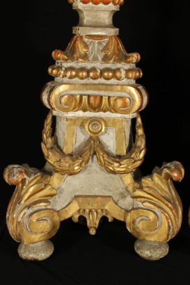 portadores de antorcha, madera tallados, dorada, neoclásico, hecho en Italia, #antiquariato, #lampadari, #dimanoinmano