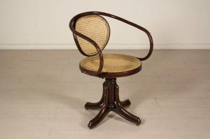 Thonet style swivel chair