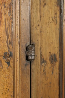 Armoire particulière du centre