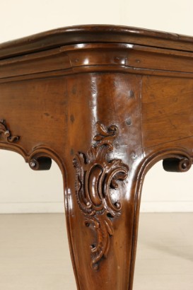 Table Baroque Noyer massif Italie '700