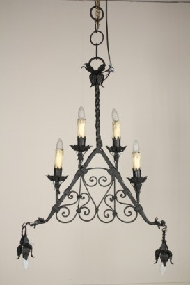 Particolare Lampadario ferro battuto