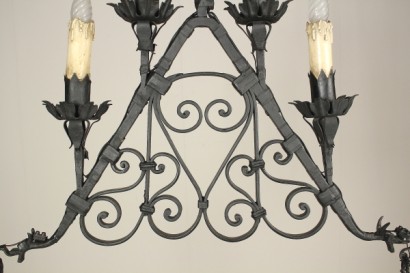 Particolare Lampadario ferro battuto