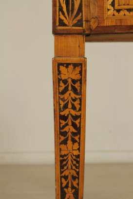 Classical game table-detail
