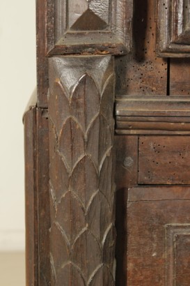 Cabinet antique Woods-detail