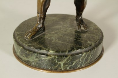 Orologio e barometro in scultura bronzea