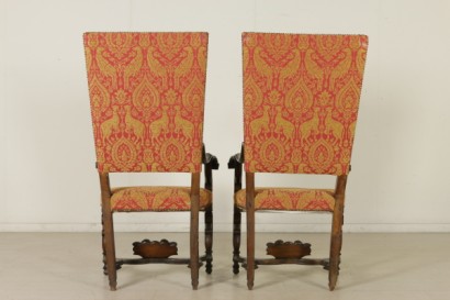 Pair of Thrones-rear view