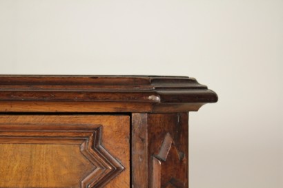 Credenza Umbertina - particolare