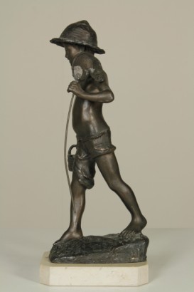 sculpture, sculpture on marble base, bronze sculpture, child sculpture, fisher boy, fisher boy sculpture, # {* $ 0 $ *}, #sculpture, #sculturasubaseinmarmo, #sculturainbronzo, #sculturafanciullo, #fanciullopescatore, #sculturafanciullopescatore