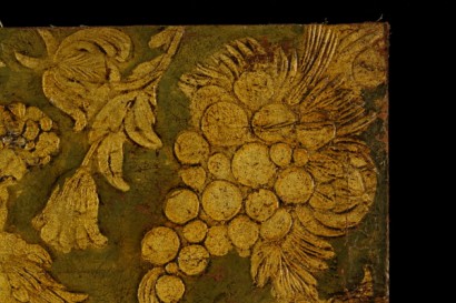 Panel de cuero oro-detalle