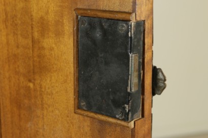 Pétite Armoire Néogothique XIXe Siècle