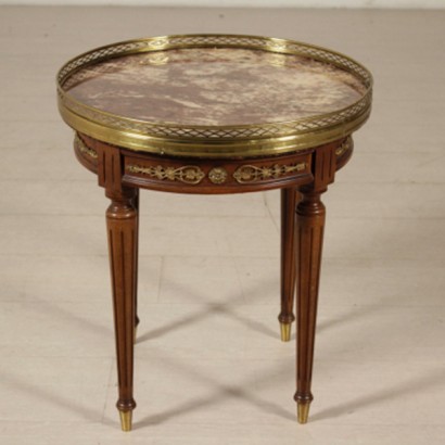 table basse, table ronde, table basse des années 900, table basse en hêtre, table ronde en hêtre, # {* $ 0 $ *}, #table, #tavolinotondo, # tavolino900, #tavolinoinfaggio, #tavolinotondoinfaggio