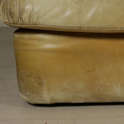 Zanotta sofa-detail