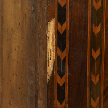 Classical Dresser-detail