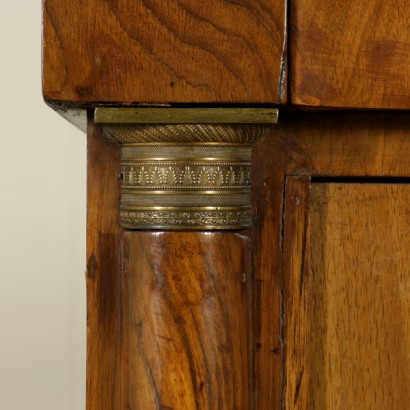 Empire dressoir-détail