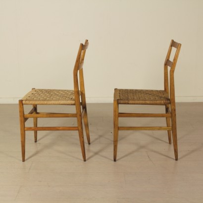 sillas, un par de sillas, Gio Ponti, Gio Ponti sillas, sillas de Cassina, Cassina Gio Ponti, Cassina, sillas de ceniza, ceniza de madera, sillas de Ponti, Ponti gio diseñador, sillas de diseño, diseño italiano, sillas ligeras, silla ligera, Ponti gio luz , cassina clara, {* $ 0 $ *}, anticonline