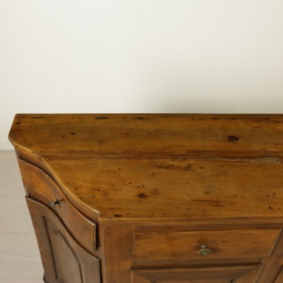 Credenza scantonata - particolare