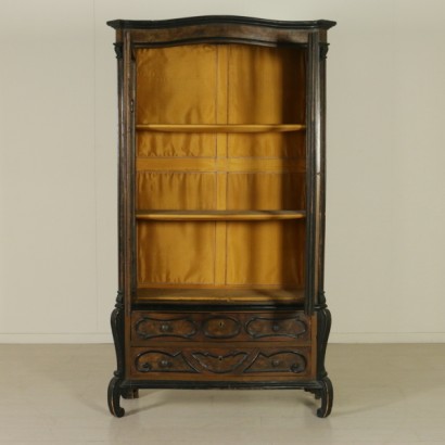 showcase, showcase in baroque style, baroque showcase, baroque style, showcase in walnut, showcase in briar walnut, showcase with drawers, carved showcase, antique showcase, antiques showcase, {* $ 0 $ *}, anticonline