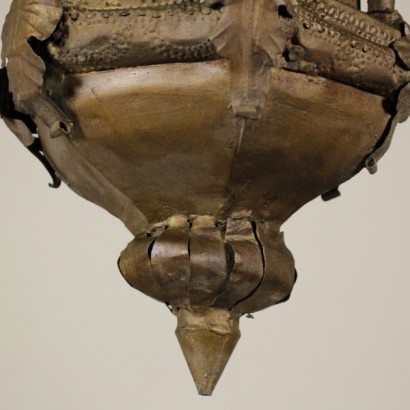 lampada, lampada in ferro, ferro dorato, lampada antica, lampada antiquariato, di mano in mano, anticonline, lampada a soffitto, lampadario in lamierino, lanterna, lanterna antica, lanterna antiquariato