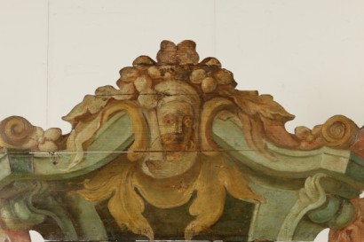 Paar bemalte Bänke-detail