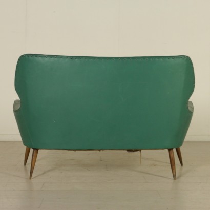 Love Seat, Vintage Love Seat, modernes Design Sofa, 50er Jahre Sofa, 50er Jahre, Kunstledersofa, Kunstlederpolsterung, italienischer Vintage, italienische moderne Antiquitäten, {* $ 0 $ *}, antionline