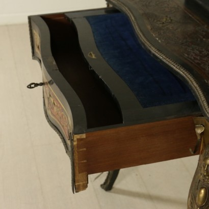 Writing desk with display cabinets-detail