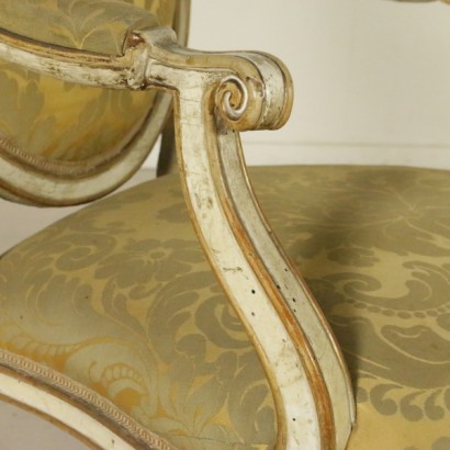 Groupe de huit fauteuils et chaise-détail