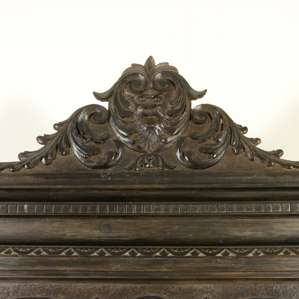 Credenza con alzata, In stile neorinascimento, Bottega del 900
