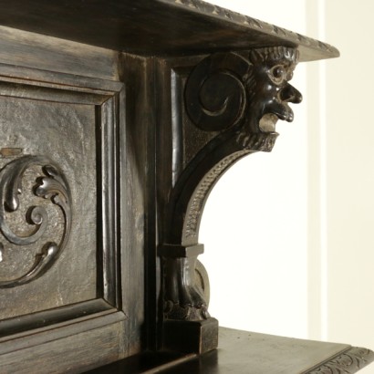 credenza, credenza con alzata, credenza con piattaia, credenza in stile neorinascimento, credenza con piattaia in stile neorinascimento, credenza antica, credenza con alzata antica, credenza con alzata antiquariato, credenza antiquariato, credenza in pioppo, credenza con alzata in pioppo, credenza 900, credenza con alzata 900, di mano in mano, anticonline