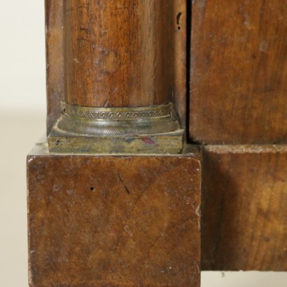 Pair of bedside tables - detail