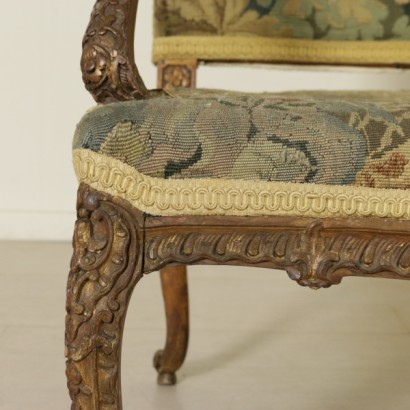 Sofa-carved - detail