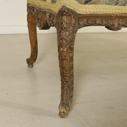 Sofa-carved - detail