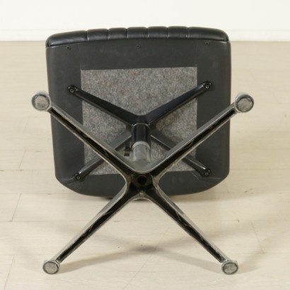 techno chairs, techno chair, techno production, office chairs, swivel office chairs, swivel chairs, leatherette chairs, techno production chairs, techno production chairs, {* $ 0 $ *}, anticonline, design chairs, Italian design, chairs by modern antiques, Italian modern antiques, 60s, 60s chairs