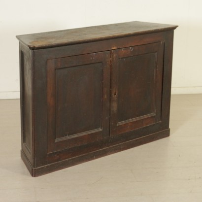 Credenza sottofinestra