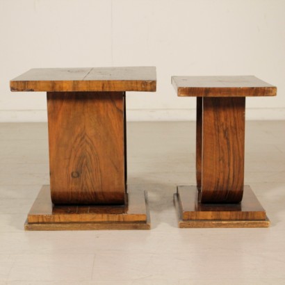 coffee table, small tables, pair of small tables, pair of antique small tables, antique small tables, antique small tables, antique coffee table, antique coffee table, decò tables, decò coffee table, pair of decò tables, walnut coffee table, walnut tables, tables 900, {* $ 0 $ *}, anticonline