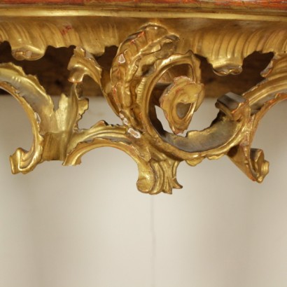 Console carved and gilded