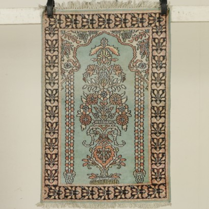 di mano in mano, tappeto india, tappeto indiano, tappeto srinagar, srinagar india, tappeto nodo fine, tappeto nodo medio, tappeto in cotone, tappeto in seta