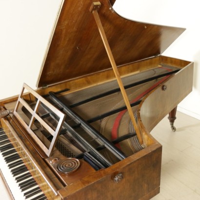 Pianoforte a coda '800 - particolare