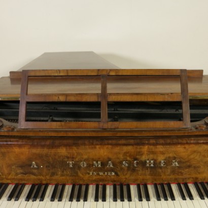 Pianoforte a coda '800 - particolare