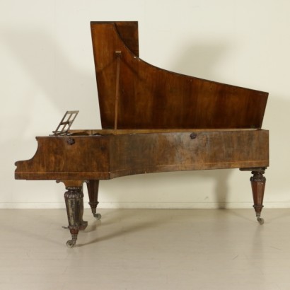 Grand piano '800