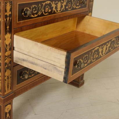 Secretaire in stile Secretaire in stile