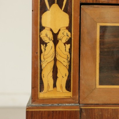 Secretaire in stile Secretaire in stile
