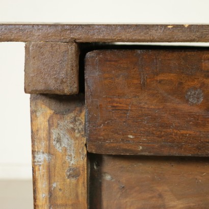 Tavolino in stile Particolare Tavolino in stile