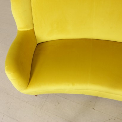 dimanoinmano, divano, divano anni 50, divano modernariato. divano design, divano vintage, divano vintage anni 50, design italiano, divano in velluto giallo, divano modernariato giallo, divano anni 50 giallo