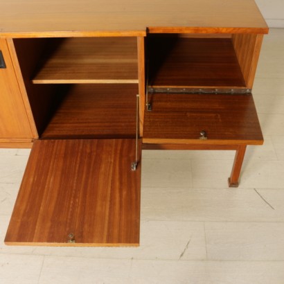Sideboard anni 50-60 Particolare Sideboard anni 50-60