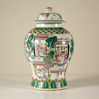 antiques, glasses, glass antiques, antique glass, Chinese antique glass, Chinese vase, porcelain vase, decorated vase, decorated girdled vase