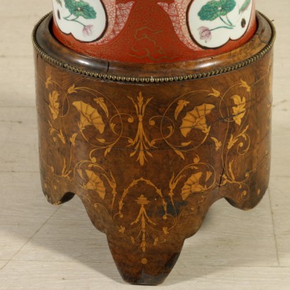 Antique vase, japonais piédestal de détails