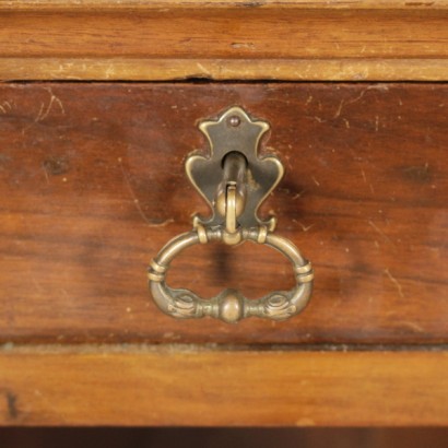 {* $ 0 $ *}, desk, center desk, antique desk, antique desk, antique desk, walnut desk, liberty desk, 900 desk, early 1900s desk, early 1900s desk, early 1900s desk