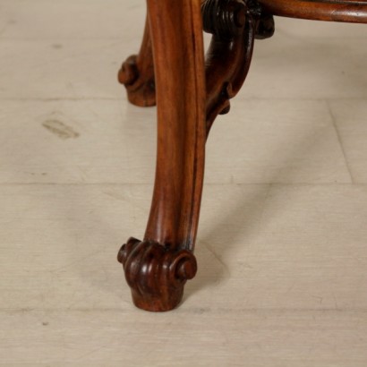 {* $ 0 $ *}, table basse de style, table basse de style baroque, table basse baroque, table basse antique, table basse antique, table basse 900, table basse première moitié 900, table basse ligne mossa, table basse ligne ondulée, antique table basse, tables en noyer