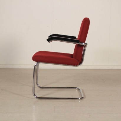 Chairs of the 60s - side