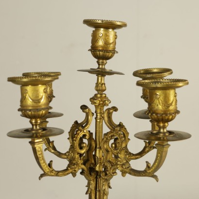 Pair of candlesticks in gilded bronze - detail